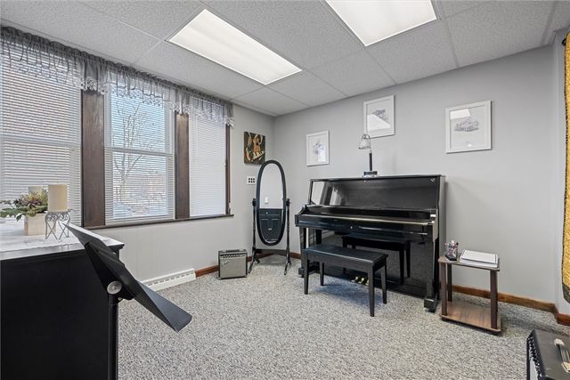 129 N Washington Street, City Of But Nw, PA 16001