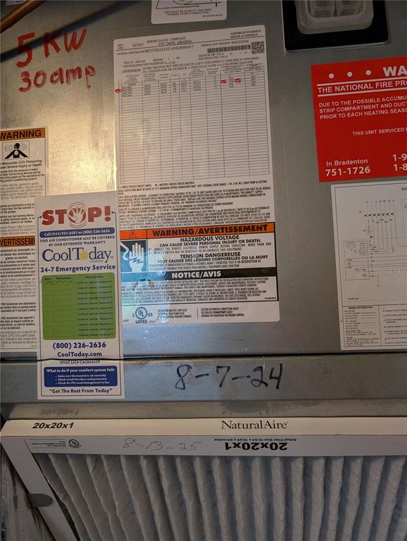 Image 21 of property listing at 5855 PALM LANE B21, Bradenton, FL 34207