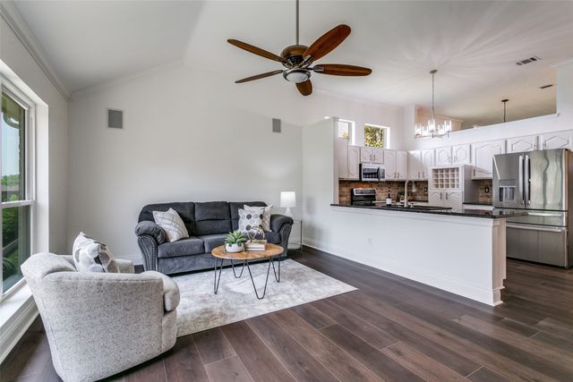 1308 Osceola Trail, Carrollton, TX 75006