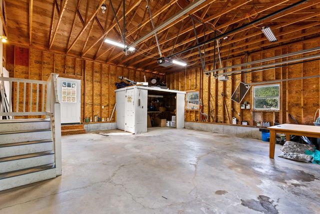6 Ridge Berry Lane, Center Harbor, NH 03226
