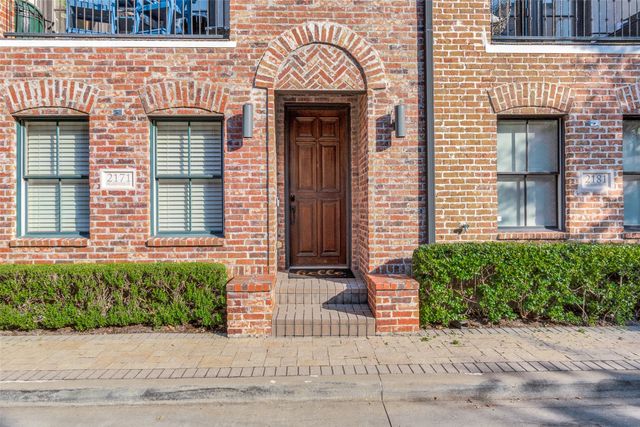 2171 Helsminster Drive, Dallas, TX 75201