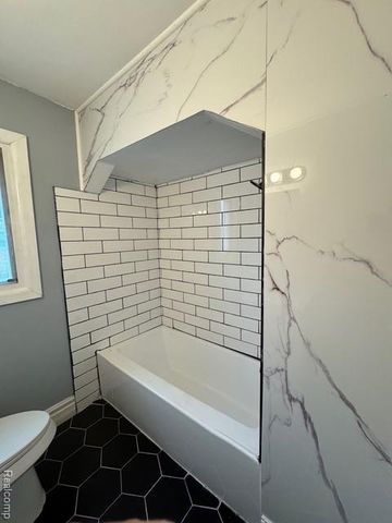 10043 Berkshire Street, Detroit, MI 48224