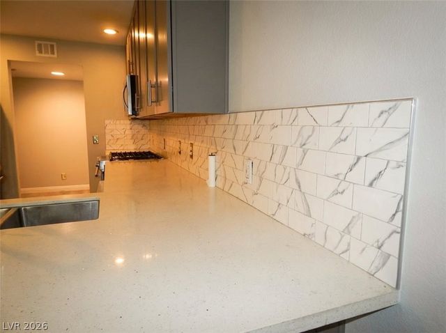 2816 Briar Knoll Drive, Henderson, NV 89074