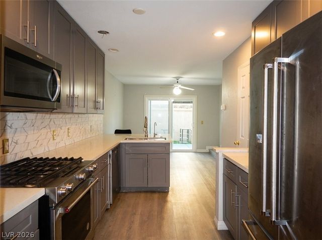 2816 Briar Knoll Drive, Henderson, NV 89074