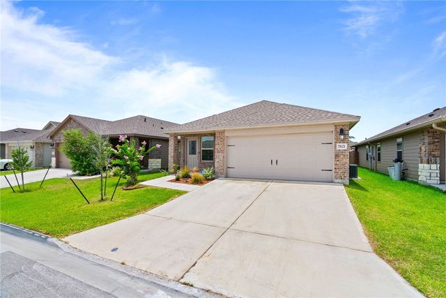 7621 Cowboy Trail, Corpus Christi, TX 78414