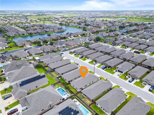7621 Cowboy Trail, Corpus Christi, TX 78414