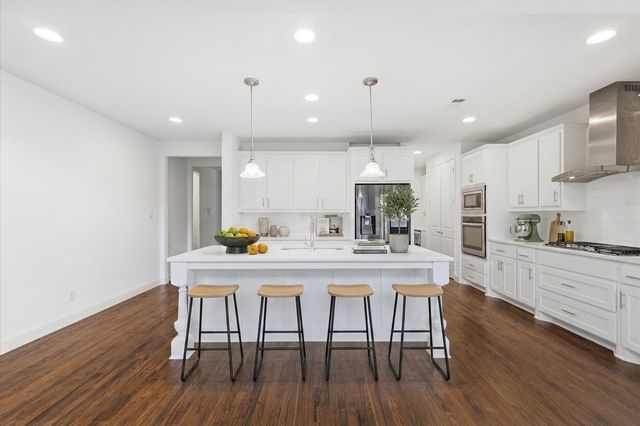 2425 Hunters Boulevard, Lewisville, TX 75056