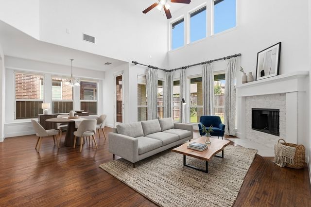 2425 Hunters Boulevard, Lewisville, TX 75056