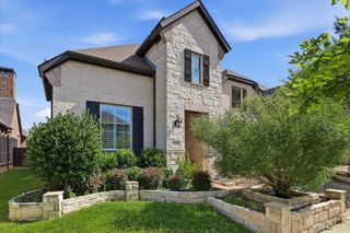 2425 Hunters Boulevard, Lewisville, TX 75056