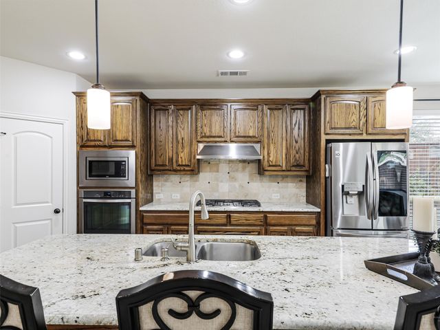 14164 Badlands Drive, Frisco, TX 75035