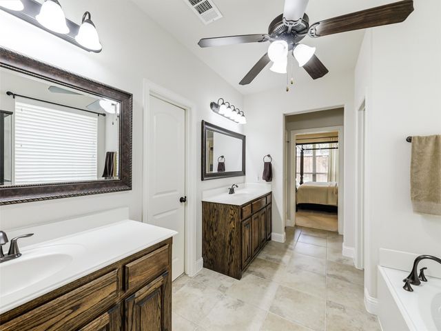 14164 Badlands Drive, Frisco, TX 75035