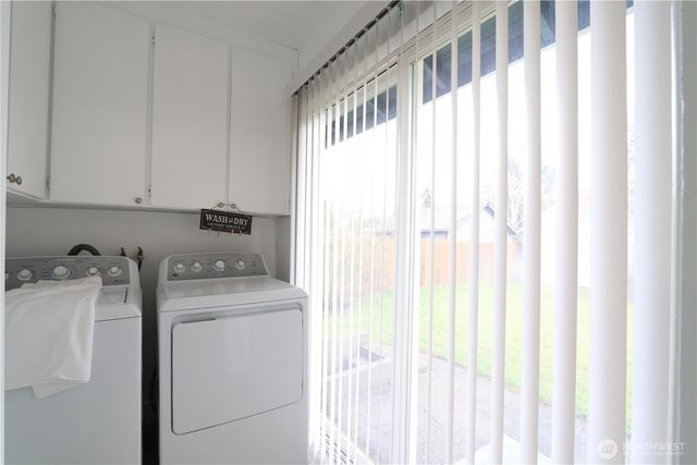 6637 S Lawrence Street, Tacoma, WA 98409