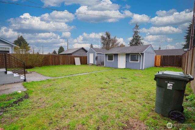 6637 S Lawrence Street, Tacoma, WA 98409