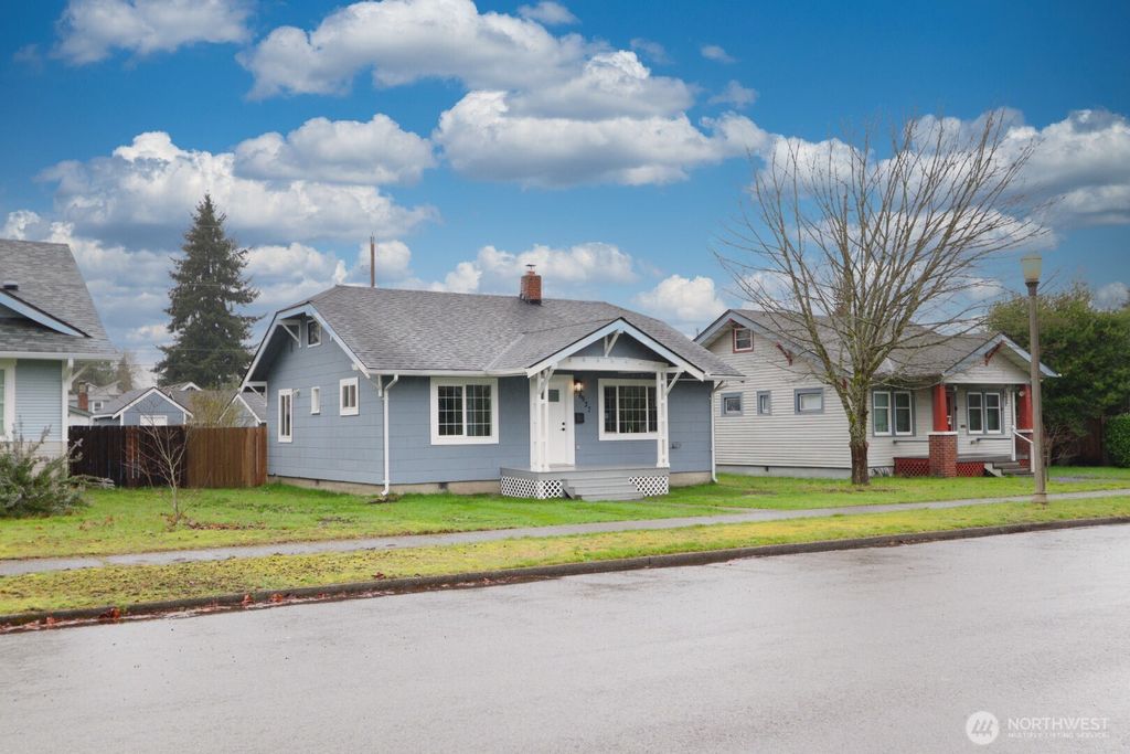 6637 S Lawrence Street, Tacoma, WA 98409