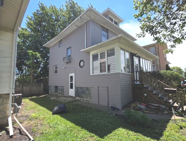 3441 Wesley Avenue, Berwyn, IL 60402
