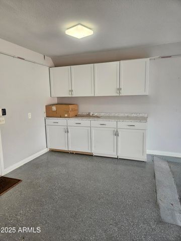 10814 W THUNDERBIRD Boulevard, Sun City, AZ 85351