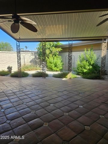 10814 W THUNDERBIRD Boulevard, Sun City, AZ 85351