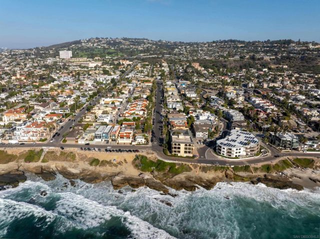436 Bonair, La Jolla, CA 92037