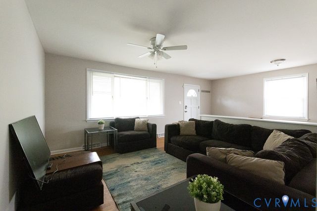 2410 Raleigh St, Hopewell, VA 23860
