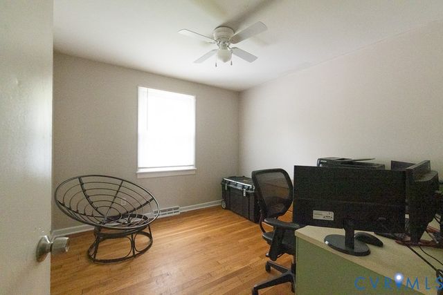 2410 Raleigh St, Hopewell, VA 23860