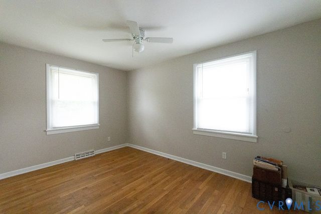 2410 Raleigh St, Hopewell, VA 23860