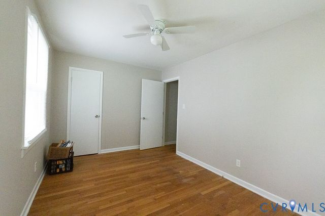 2410 Raleigh St, Hopewell, VA 23860