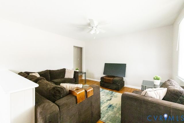2410 Raleigh St, Hopewell, VA 23860