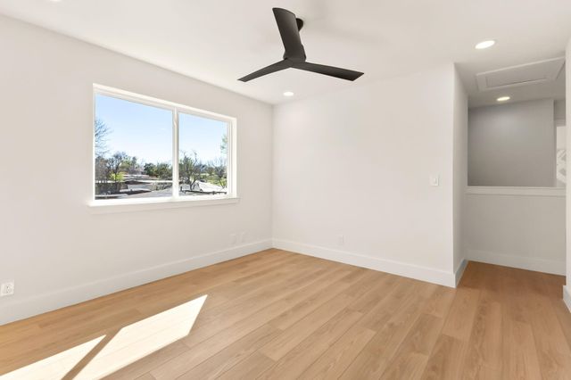 4409 Scottsdale RD, Austin, TX 78721