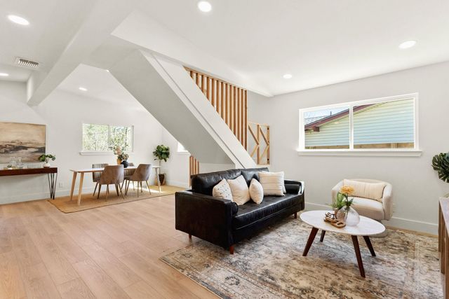 4409 Scottsdale RD, Austin, TX 78721