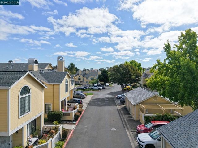 1111 Devonwood, Hercules, CA 94547