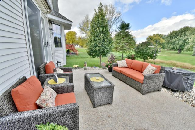 712 23rd Street SE, Willmar, MN 56201