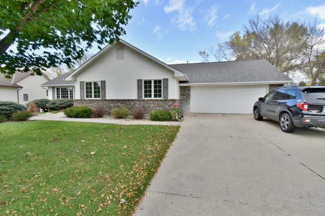 712 23rd Street SE, Willmar, MN 56201