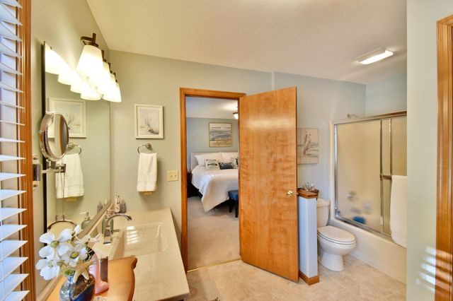 712 23rd Street SE, Willmar, MN 56201