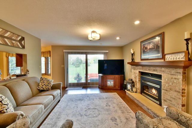 712 23rd Street SE, Willmar, MN 56201