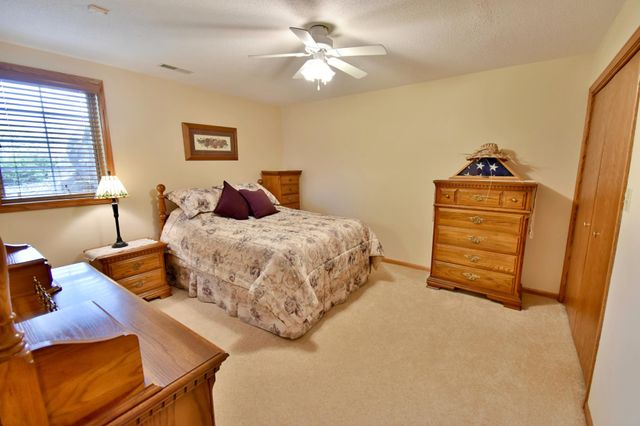 712 23rd Street SE, Willmar, MN 56201