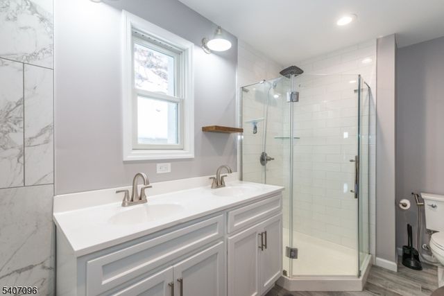 165 Lakeside Rd 6, West Milford Twp., NJ 07421
