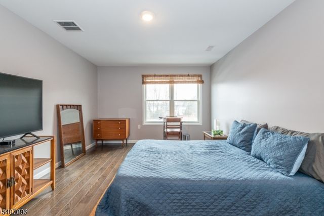 165 Lakeside Rd 6, West Milford Twp., NJ 07421