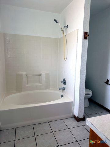 1805 Sandstone Drive, Killeen, TX 76549