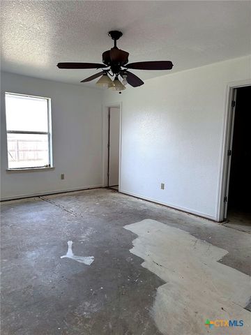 1805 Sandstone Drive, Killeen, TX 76549