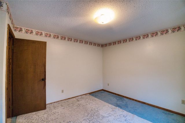 2902 MARCELLA Drive, Erie, PA 16506