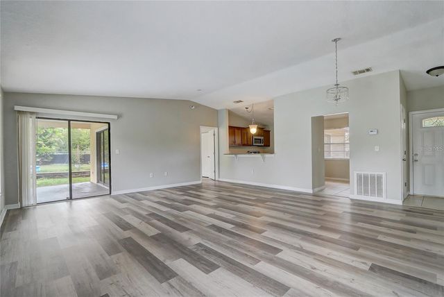 104 TURIN WAY, Kissimmee, FL 34758