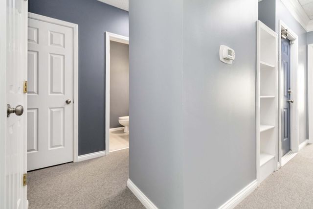 531 Darby Creek Road 48, Lexington, KY 40509