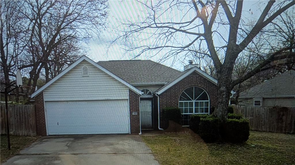 1466 Weatherwood Court, Fayetteville, AR 72704