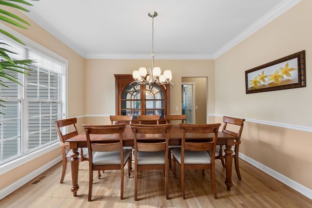 1790 Queensport Drive, Crystal Lake, IL 60014
