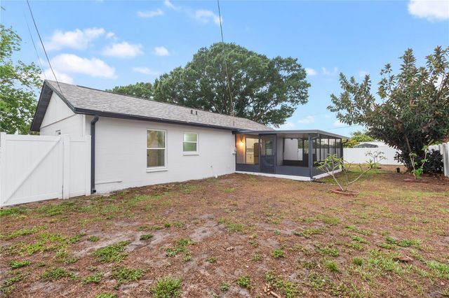 217 FRANCIS DRIVE, Apollo Beach, FL 33572