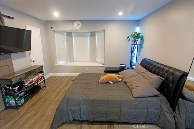 2053 Barry, Los Angeles, CA 90025