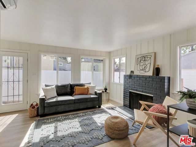 440 W Ellis Avenue, Inglewood, CA 90302