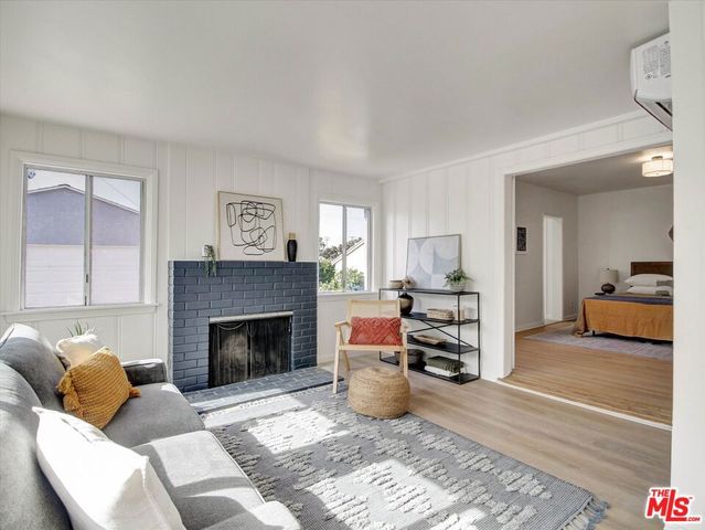 440 W Ellis Avenue, Inglewood, CA 90302