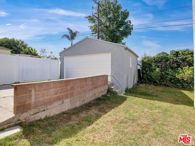 440 W Ellis Avenue, Inglewood, CA 90302
