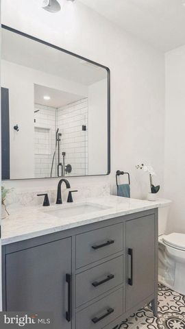 615 E MT. PLEASANT, Philadelphia, PA 19119